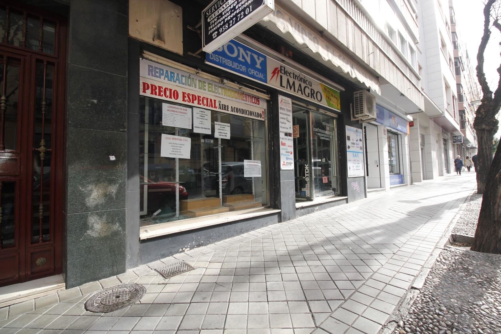 Gewerbe zu vermieten in Granada Stadt - 885 € (Ref: 9433906)