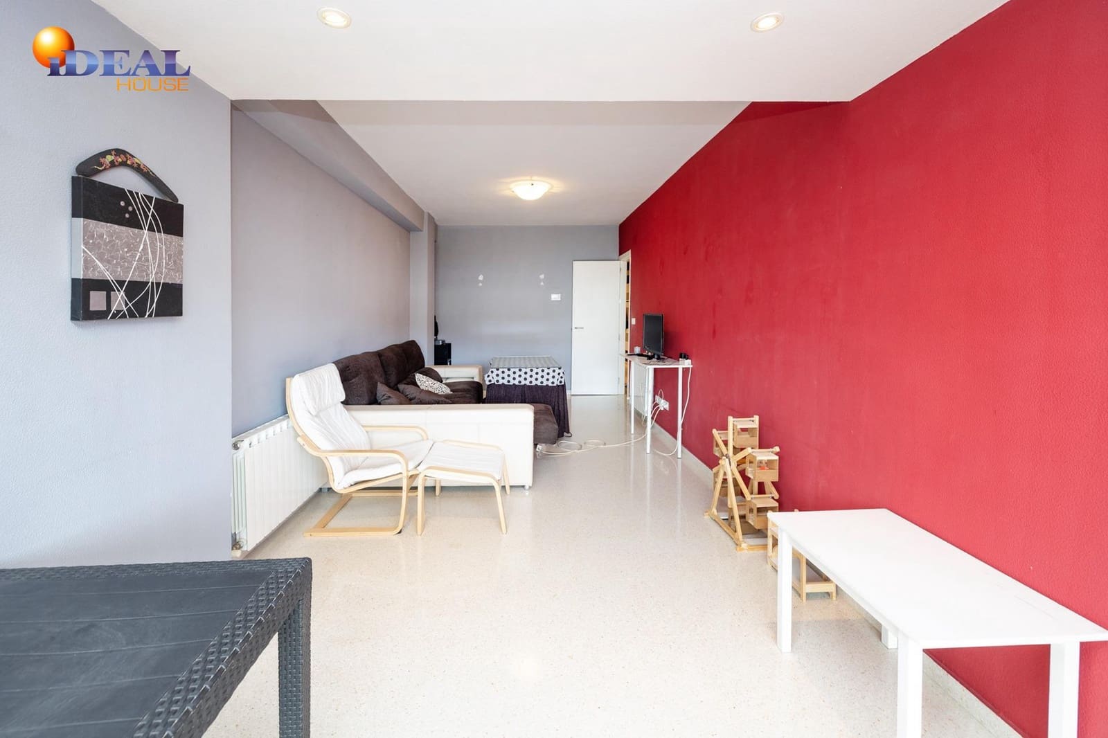 3 bedroom Flat for sale in Granada city with garage - € 239,000 (Ref: 9433907)