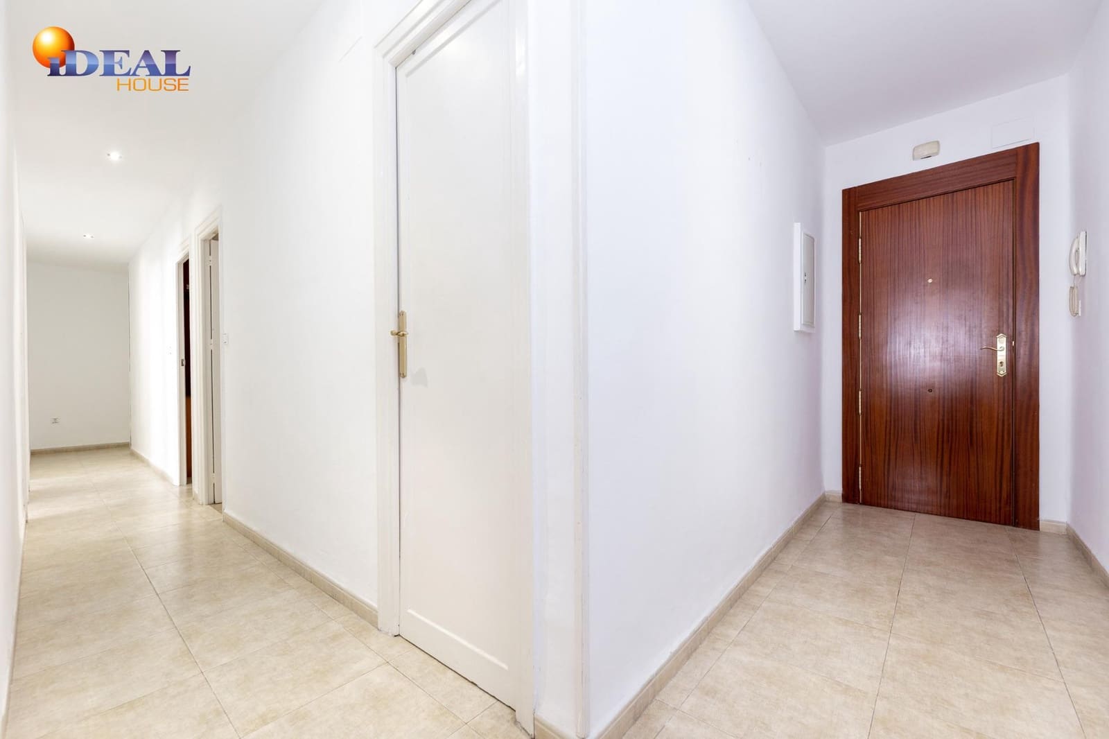 4 slaapkamer Flat te koop in Granada stad - € 360.000 (Ref: 9433912)
