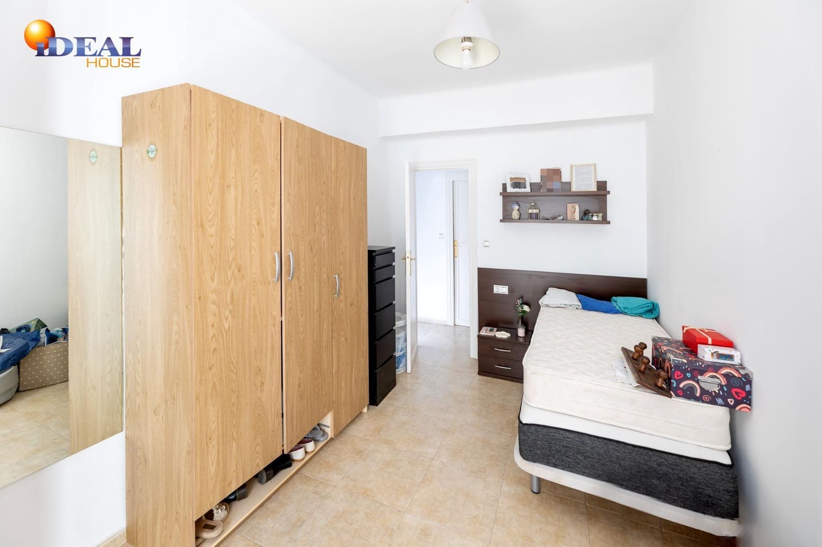 4 slaapkamer Flat te koop in Granada stad - € 360.000 (Ref: 9433912)