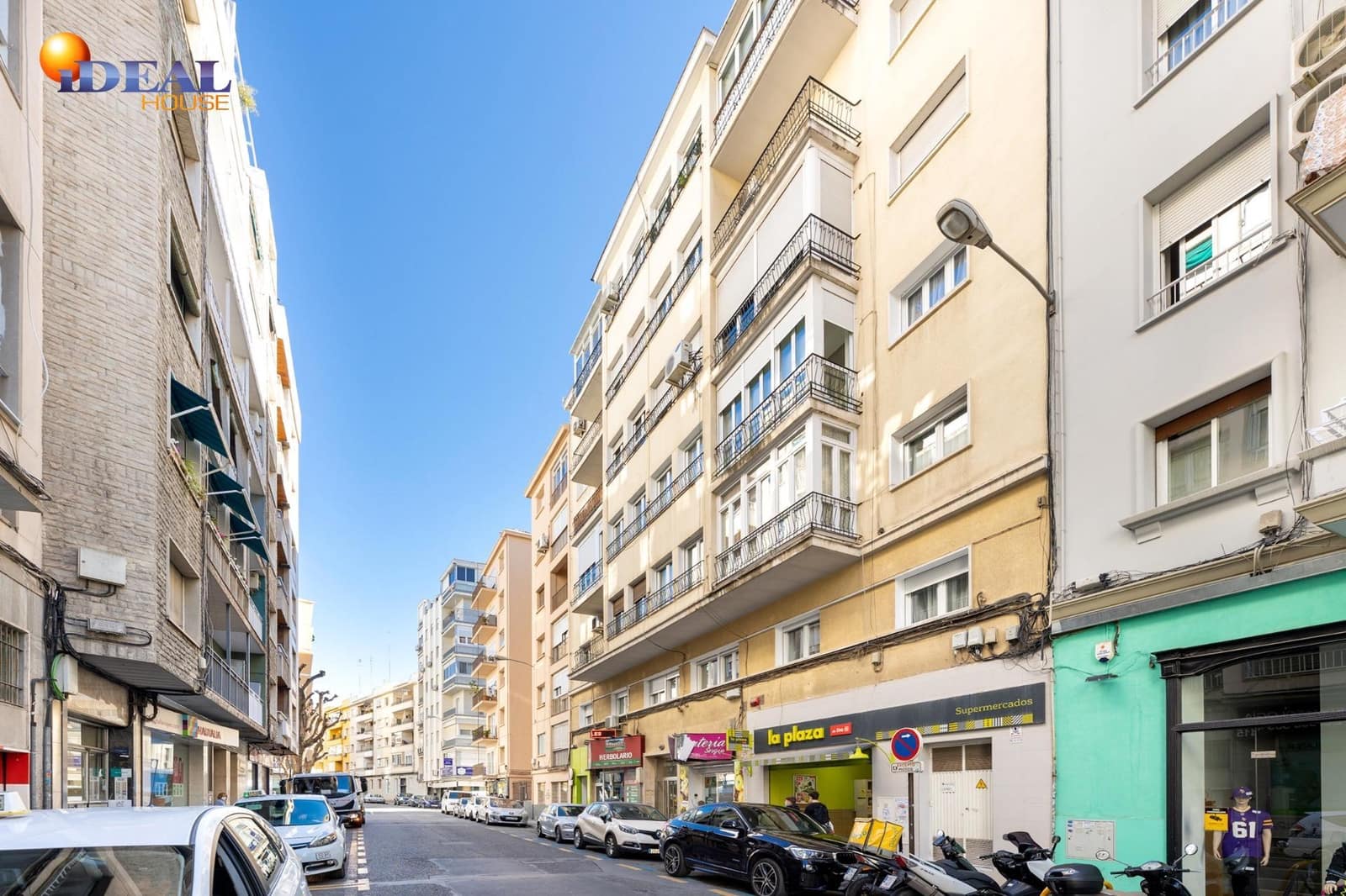 4 slaapkamer Flat te koop in Granada stad - € 360.000 (Ref: 9433912)