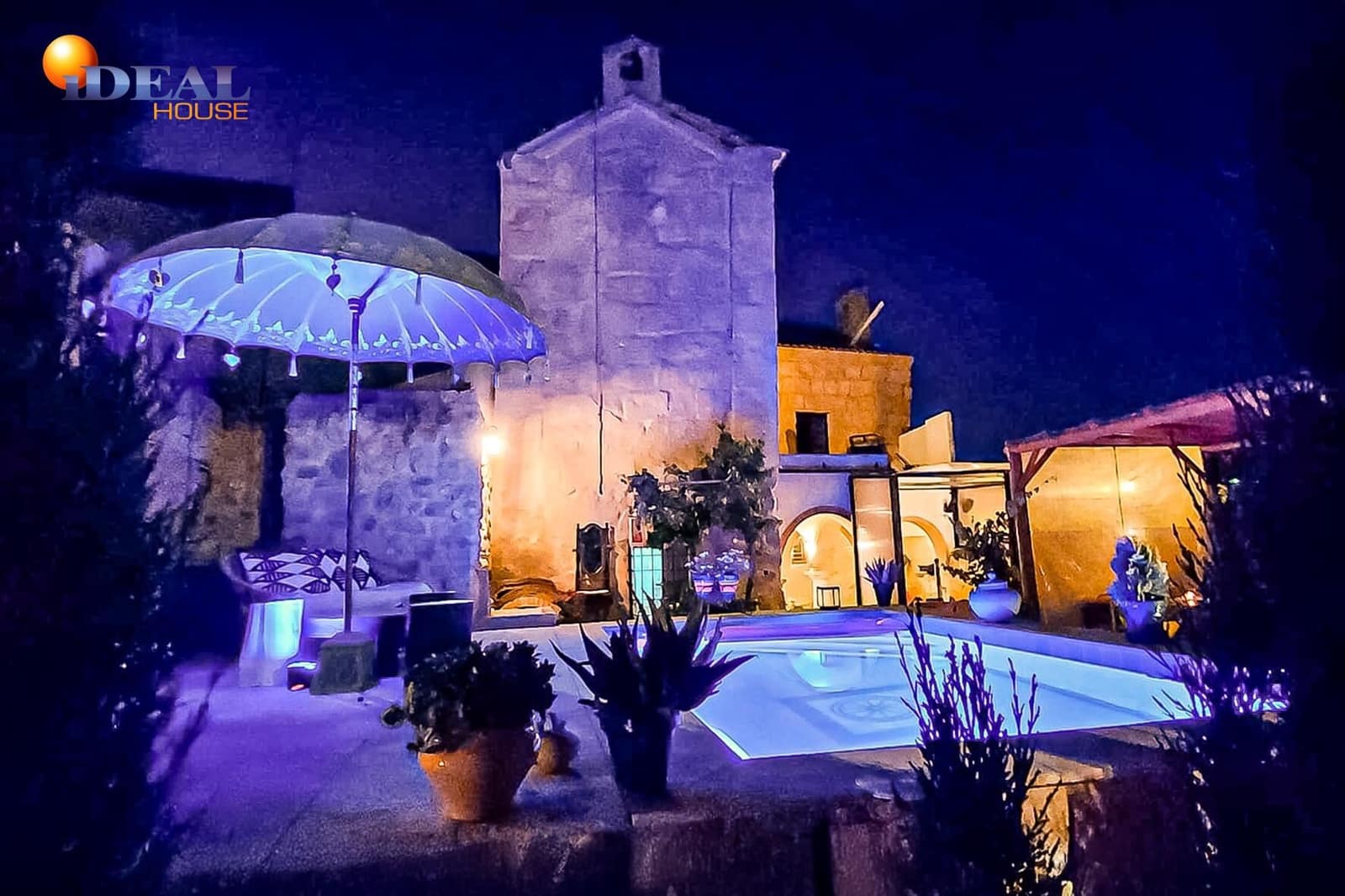 6 quarto Hotel para venda em Alcala la Real com piscina garagem - 550 000 € (Ref: 9433915)