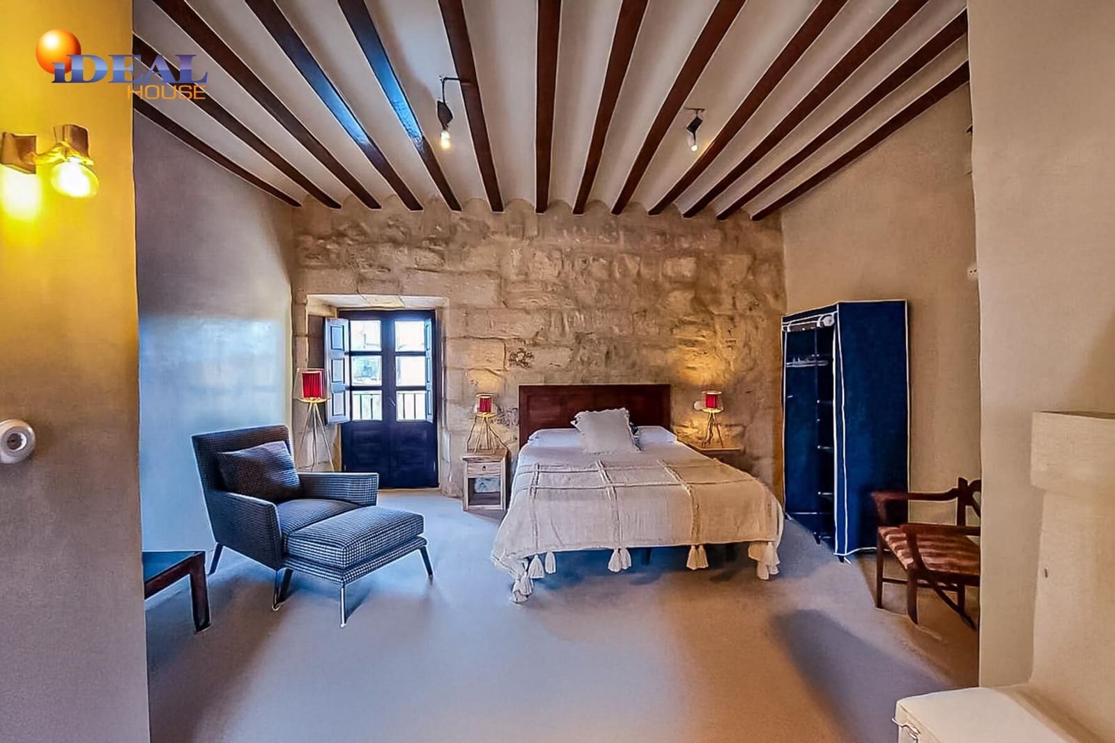 6 quarto Hotel para venda em Alcala la Real com piscina garagem - 550 000 € (Ref: 9433915)