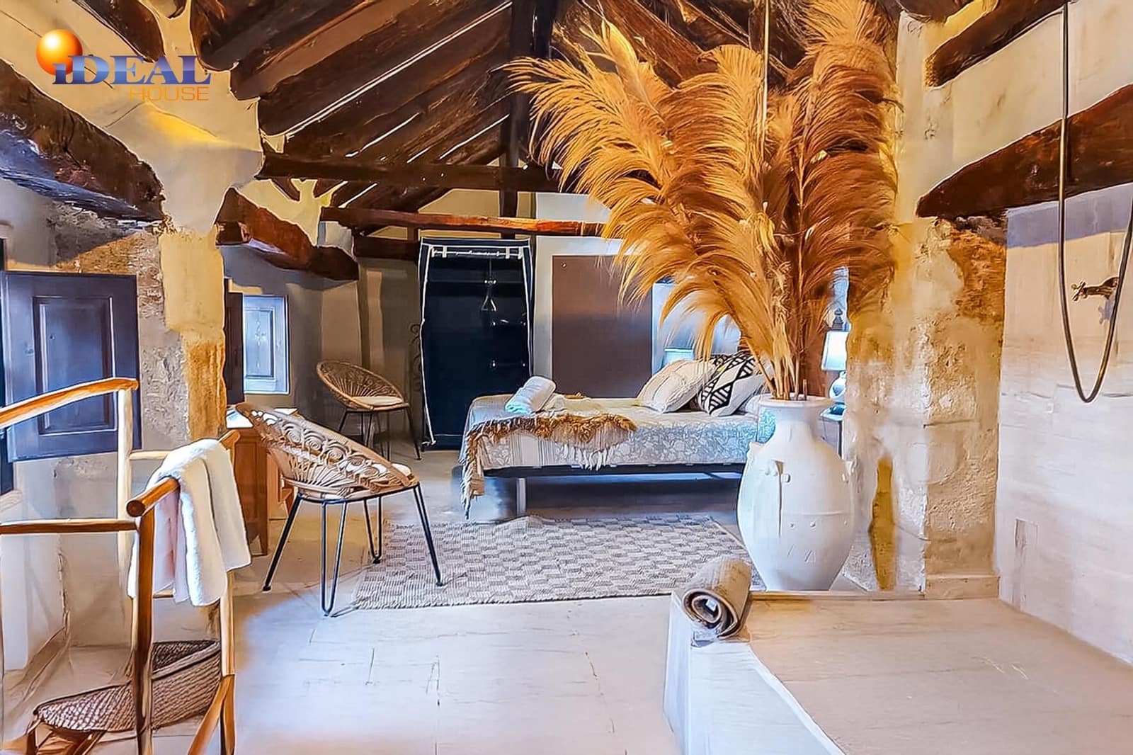 6 quarto Hotel para venda em Alcala la Real com piscina garagem - 550 000 € (Ref: 9433915)