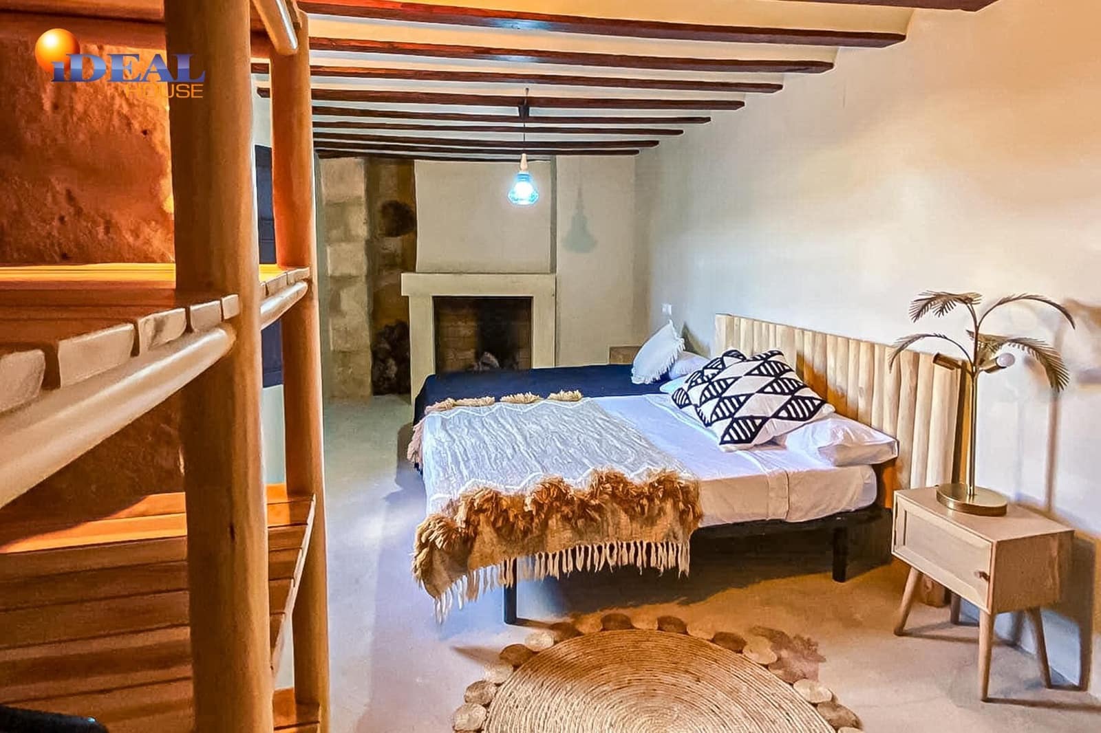 6 quarto Hotel para venda em Alcala la Real com piscina garagem - 550 000 € (Ref: 9433915)
