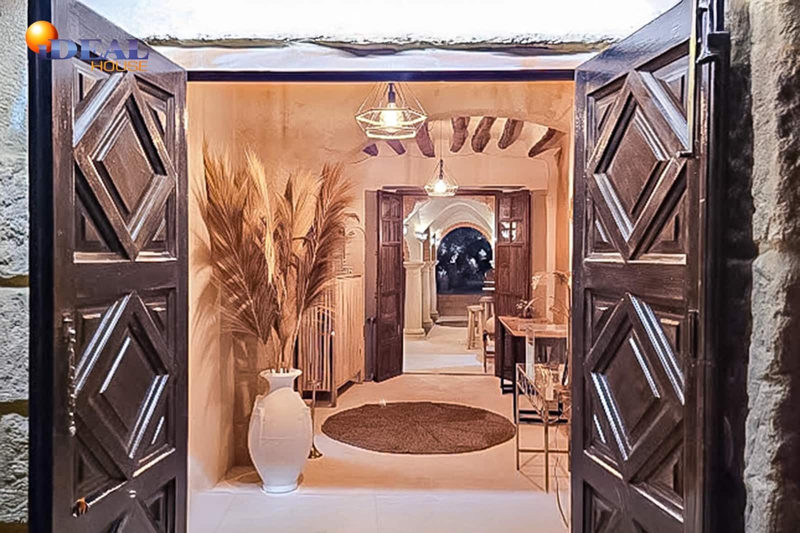 6 quarto Hotel para venda em Alcala la Real com piscina garagem - 550 000 € (Ref: 9433915)