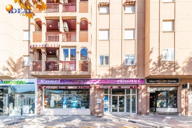 Kommersiell till salu i Avda. Federico Garcia Lorca - Nueva Estación Autobuses, Granada stad - 230 000 € (Ref: 9433918)