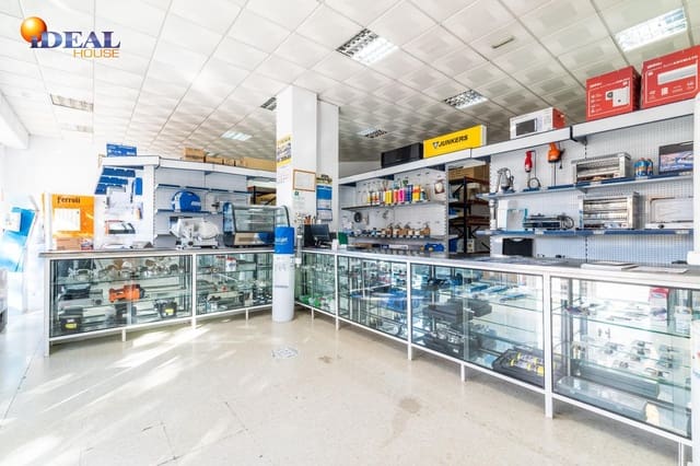 Kommersiell till salu i Avda. Federico Garcia Lorca - Nueva Estación Autobuses, Granada stad - 230 000 € (Ref: 9433918)