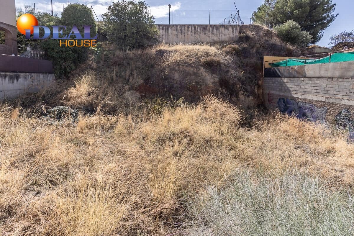 Terreno para Construção para venda em Huetor Vega - 160 000 € (Ref: 9433919)