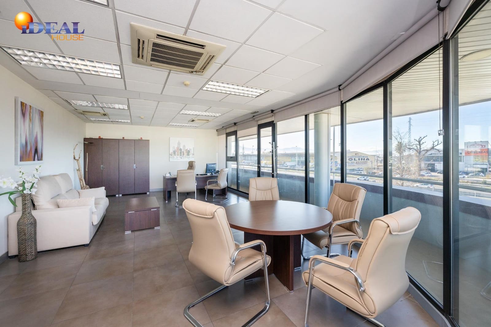 Bedrift til salgs i Peligros - € 2 300 000 (Ref: 9433920)