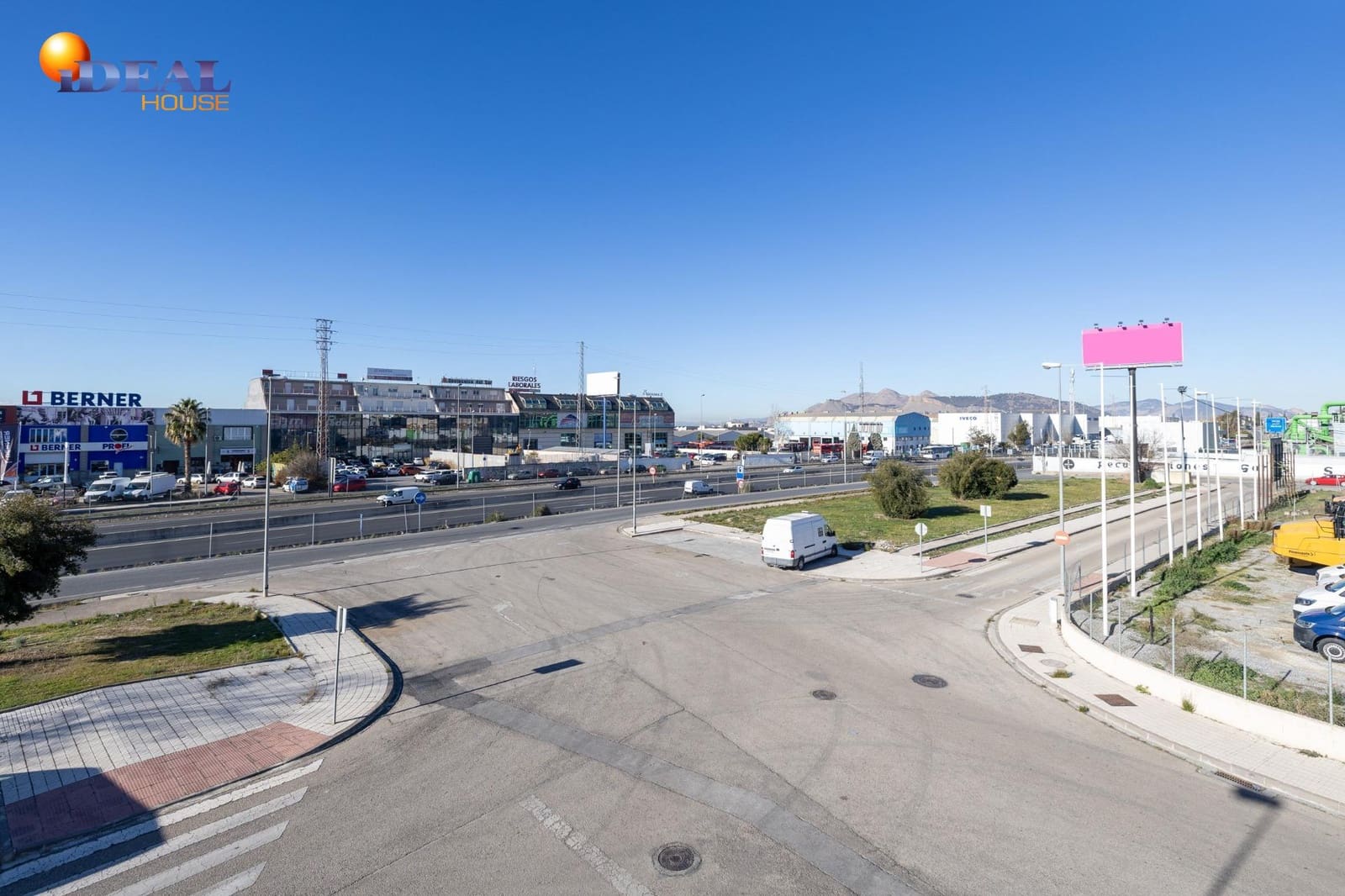 Bedrift til salgs i Peligros - € 2 300 000 (Ref: 9433920)