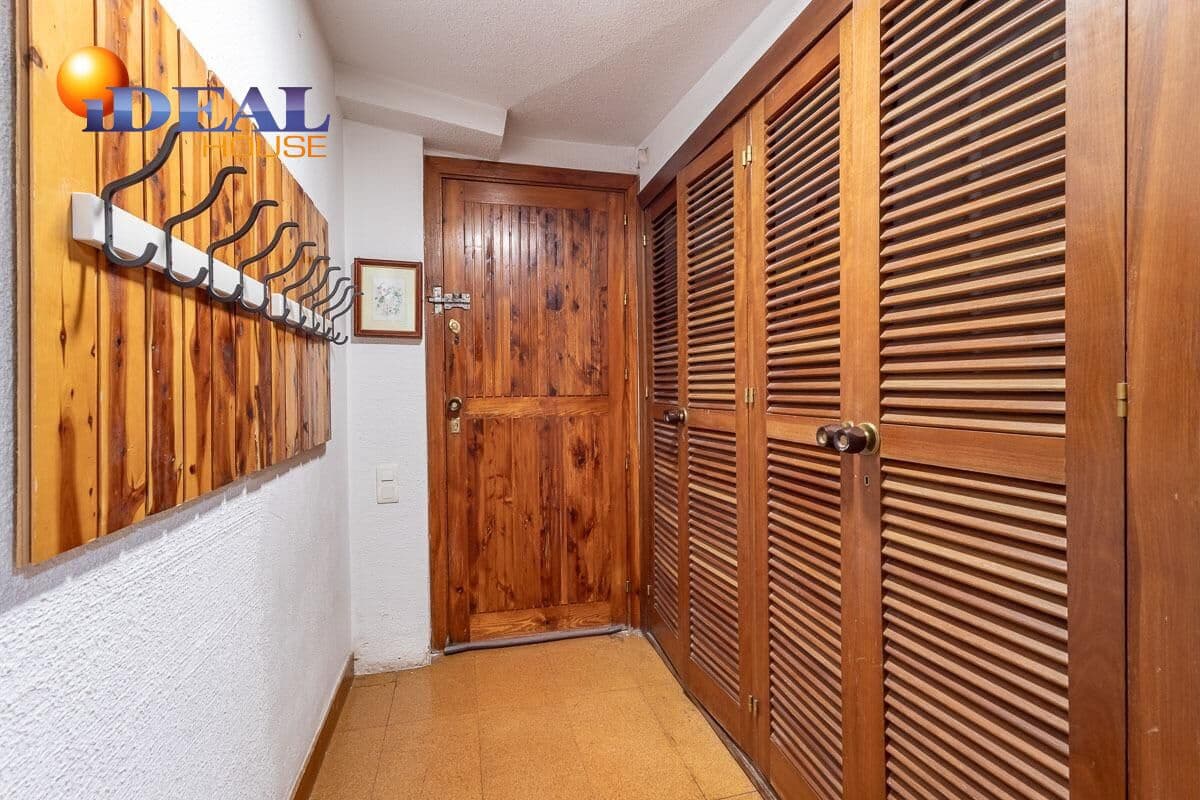 3 bedroom Penthouse for sale in Sierra Nevada with garage - € 230,000 (Ref: 9433921)