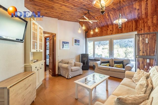 3 bedroom Penthouse for sale in Sierra Nevada, Monachil with garage - € 230,000 (Ref: 9433921)