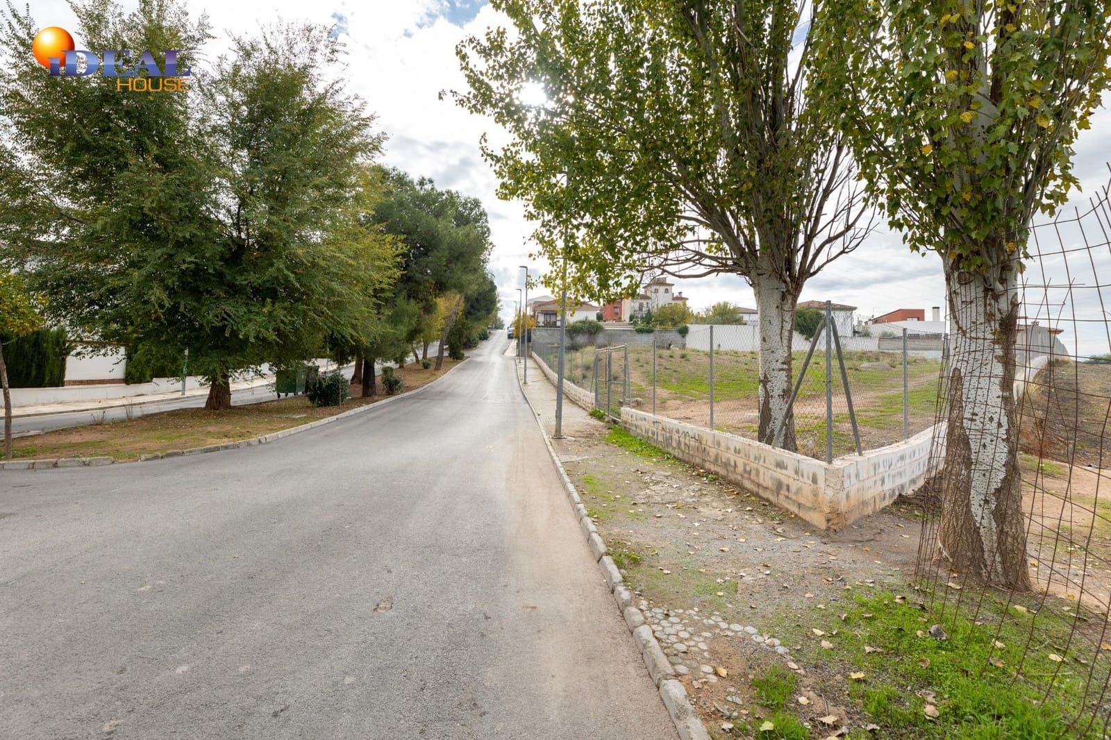 Building Plot for sale in Peligros - € 338,000 (Ref: 9433922)
