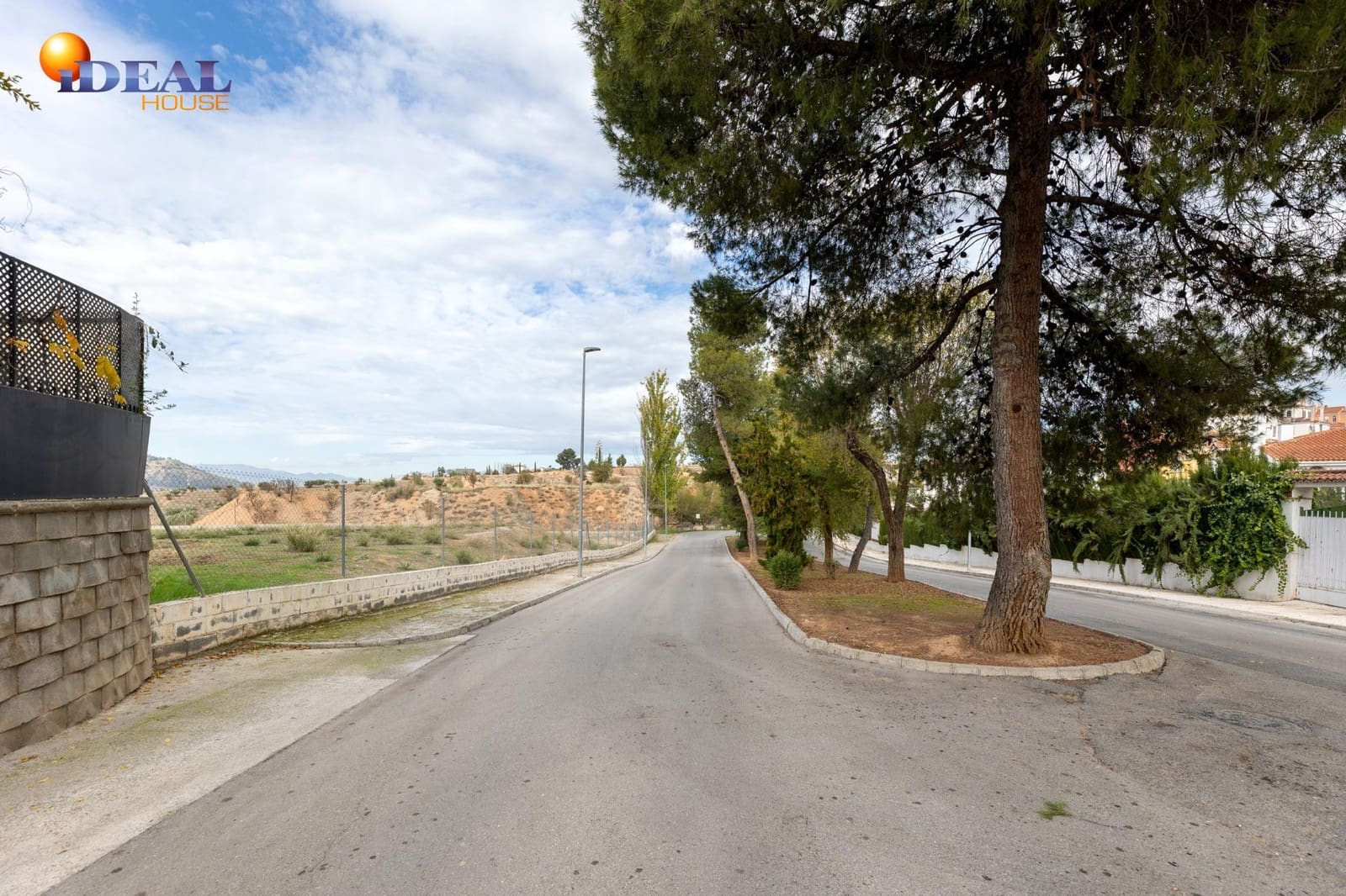 Building Plot for sale in Peligros - € 338,000 (Ref: 9433922)