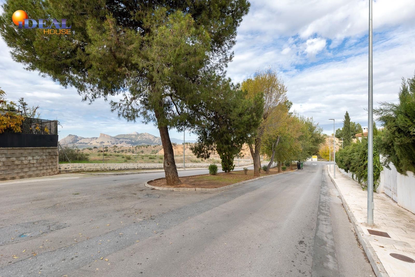 Building Plot for sale in Peligros - € 338,000 (Ref: 9433922)