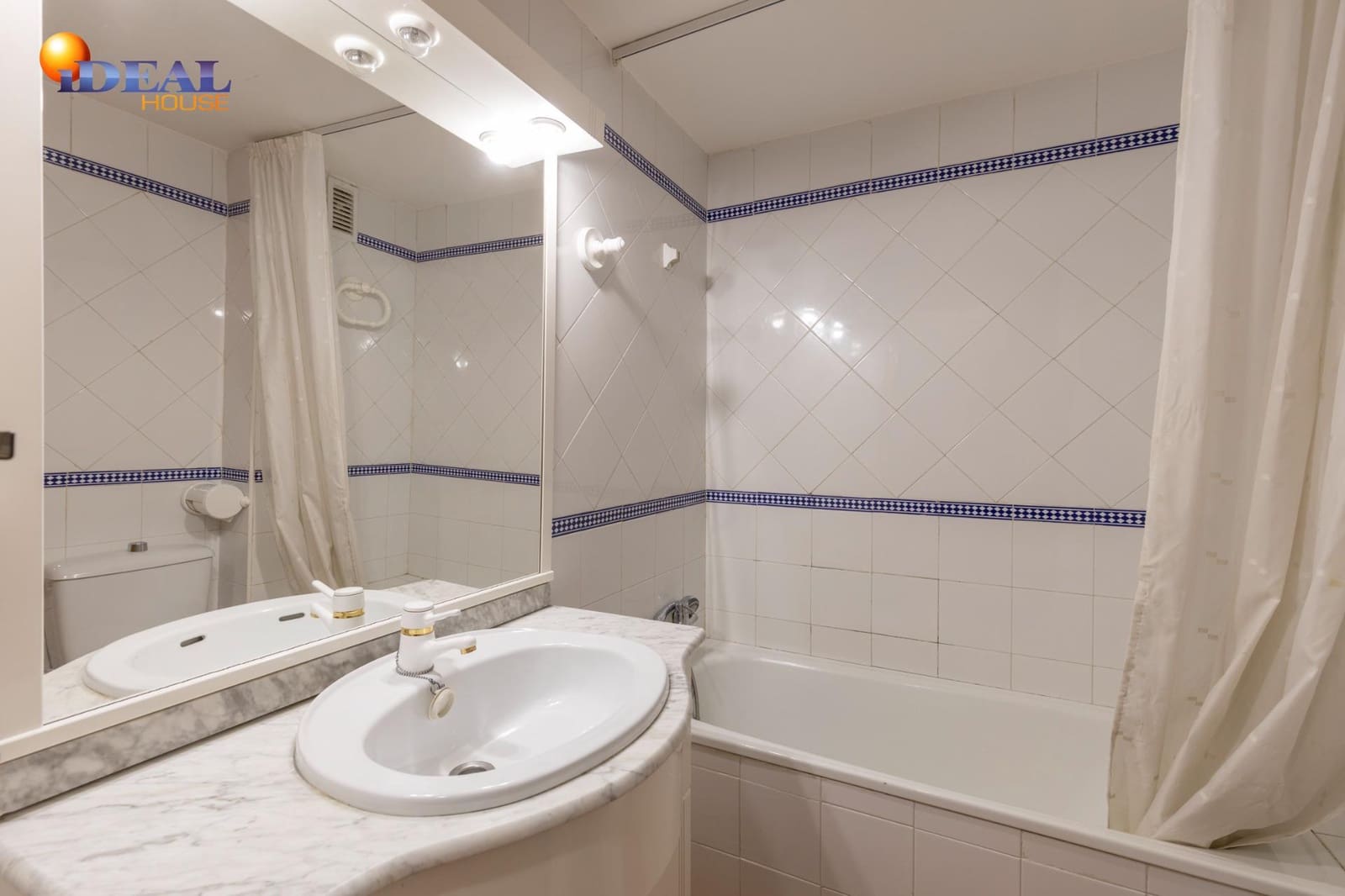 1 slaapkamer Appartement te koop in Sierra Nevada met garage - € 119.900 (Ref: 9433925)