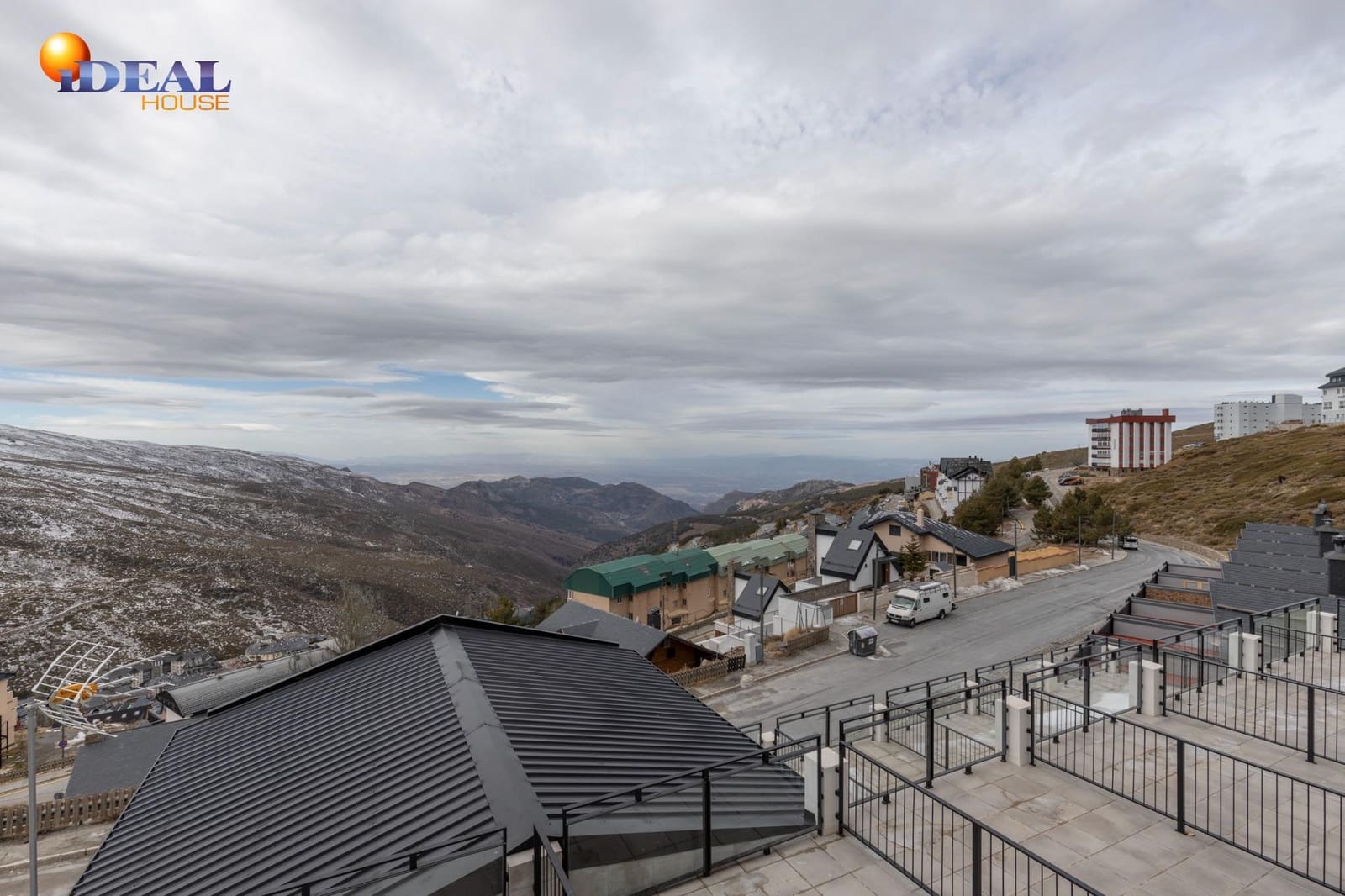 1 slaapkamer Appartement te koop in Sierra Nevada met garage - € 119.900 (Ref: 9433925)