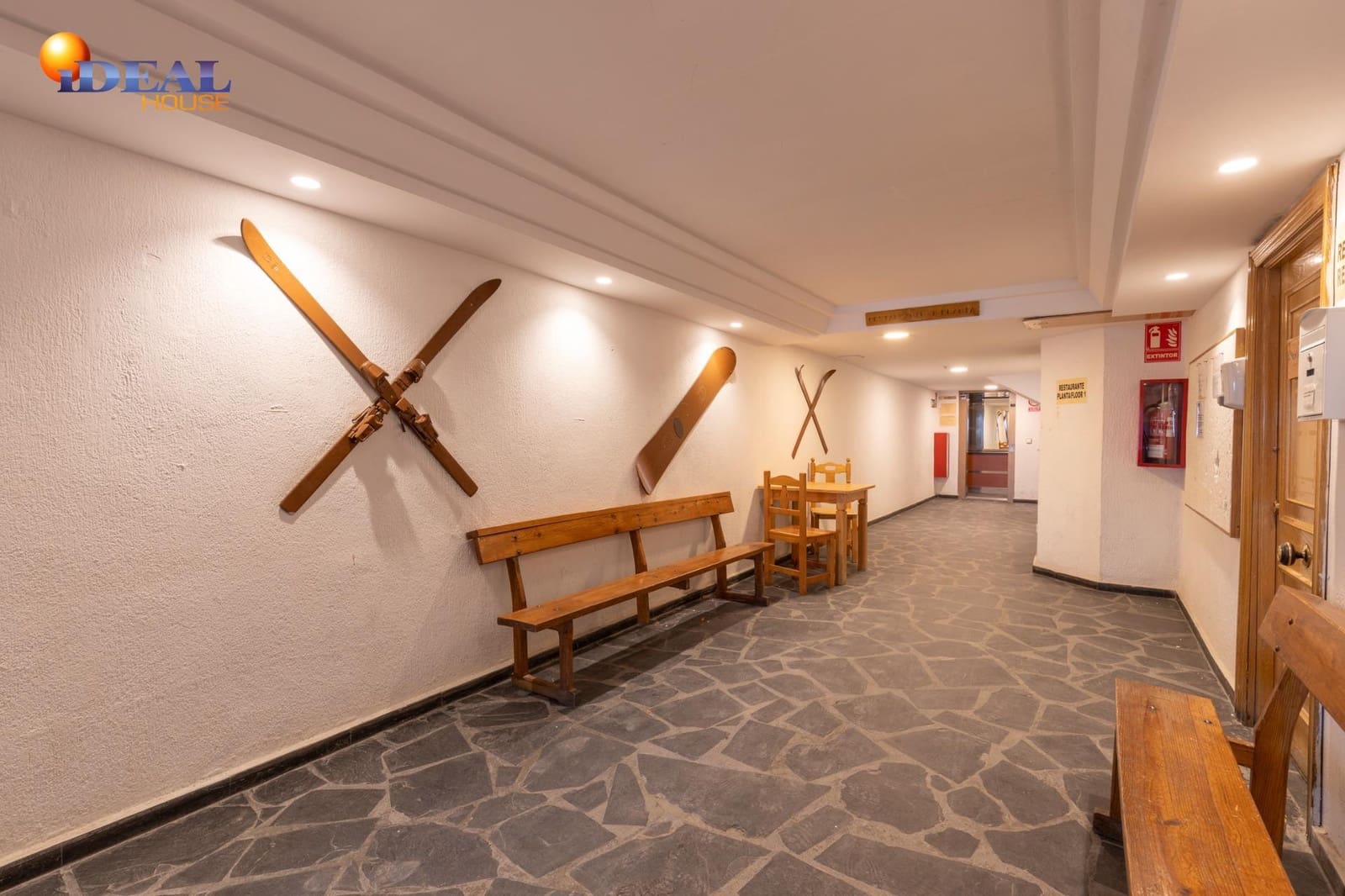 1 slaapkamer Appartement te koop in Sierra Nevada met garage - € 119.900 (Ref: 9433925)