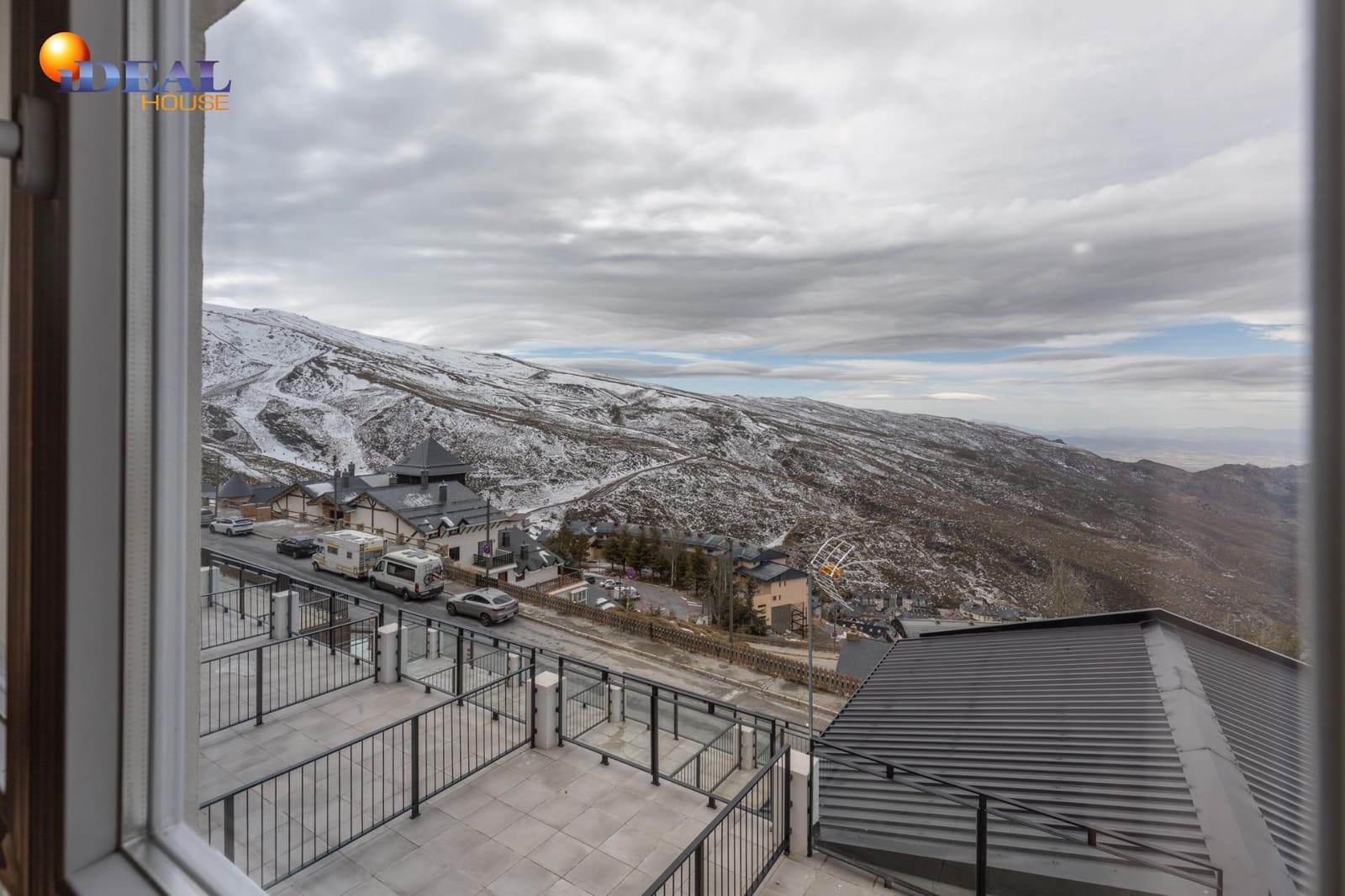 1 slaapkamer Appartement te koop in Sierra Nevada met garage - € 119.900 (Ref: 9433925)