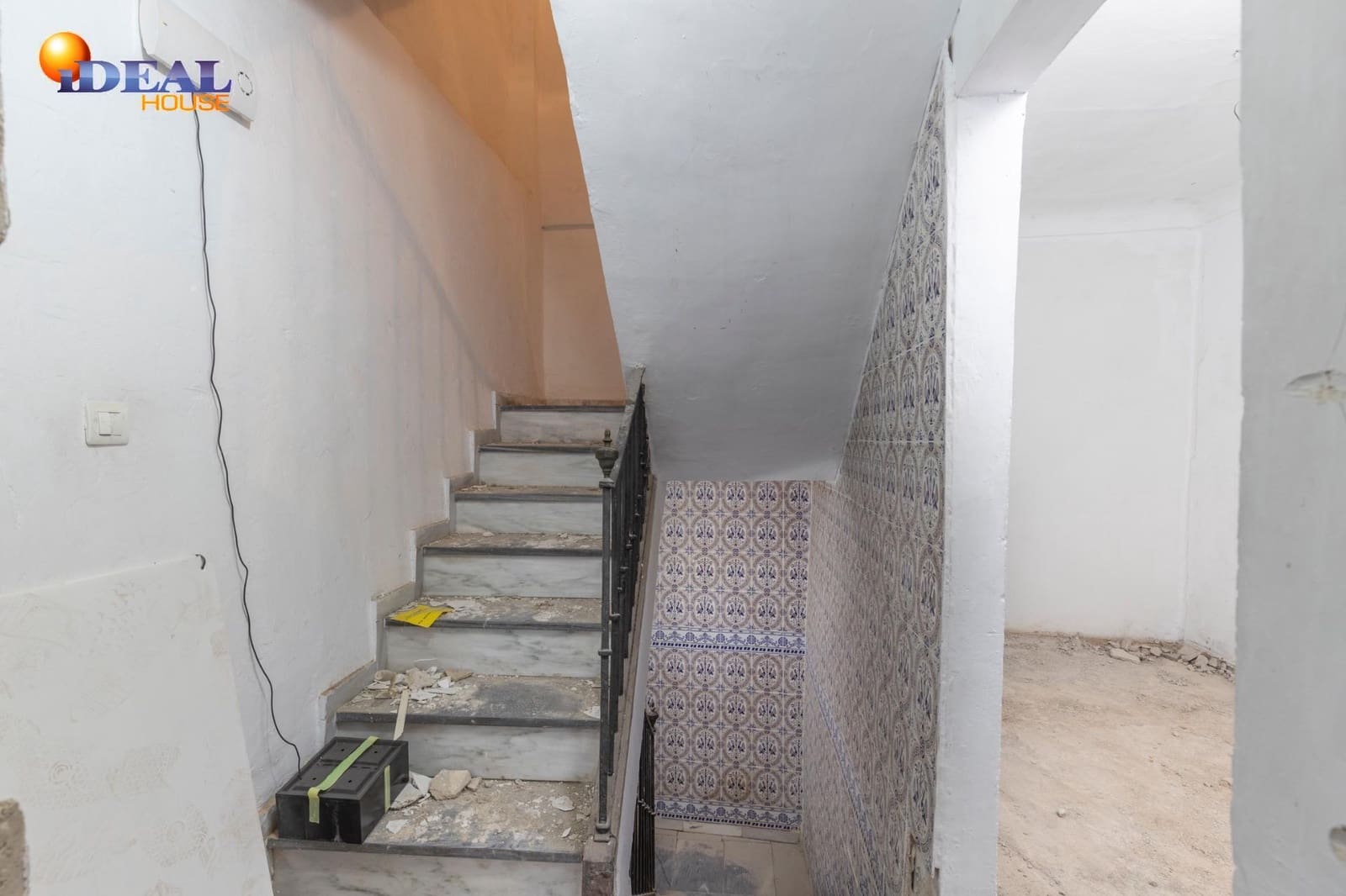 1 quarto Casa em Banda para venda em Granada cidade - 395 000 € (Ref: 9433926)