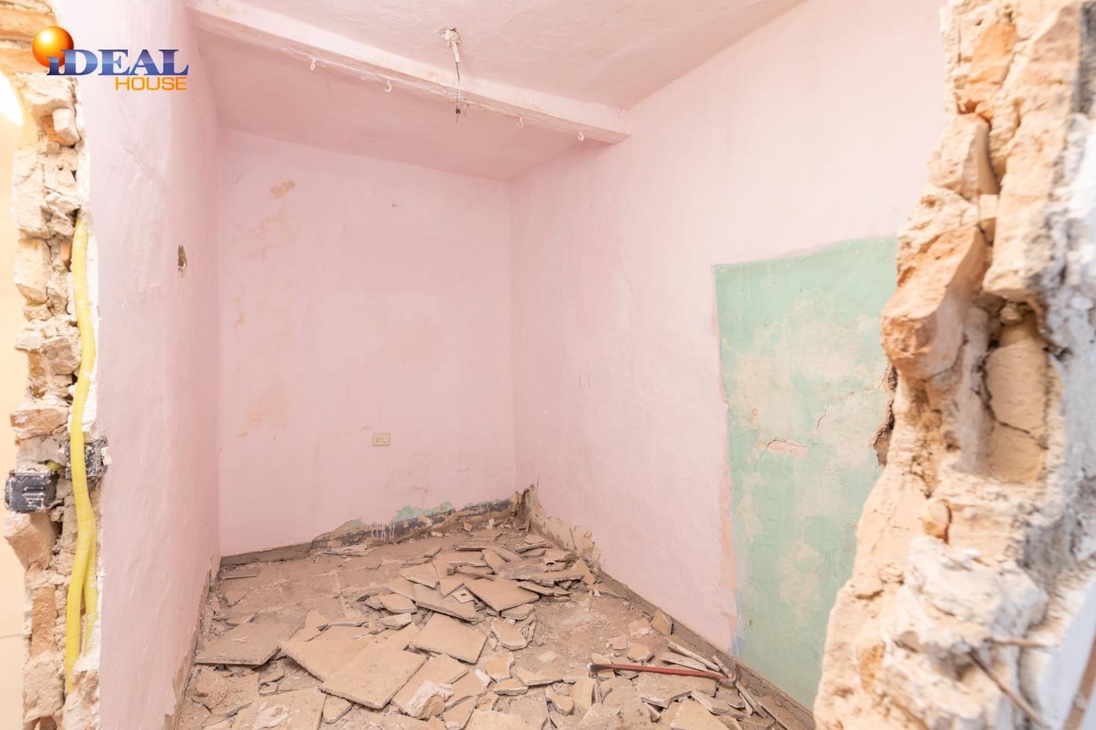 1 quarto Casa em Banda para venda em Granada cidade - 395 000 € (Ref: 9433926)