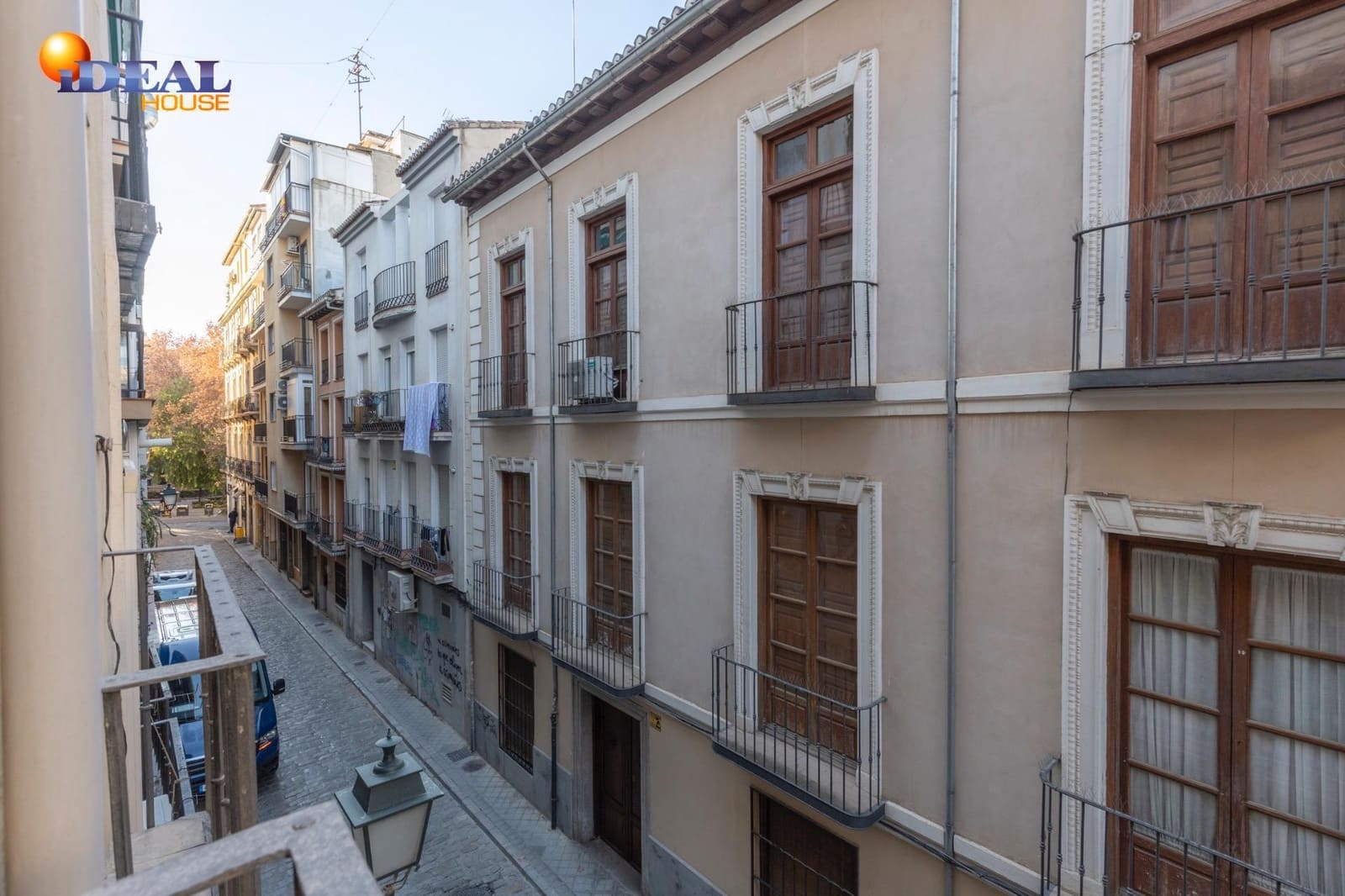 1 quarto Casa em Banda para venda em Granada cidade - 395 000 € (Ref: 9433926)