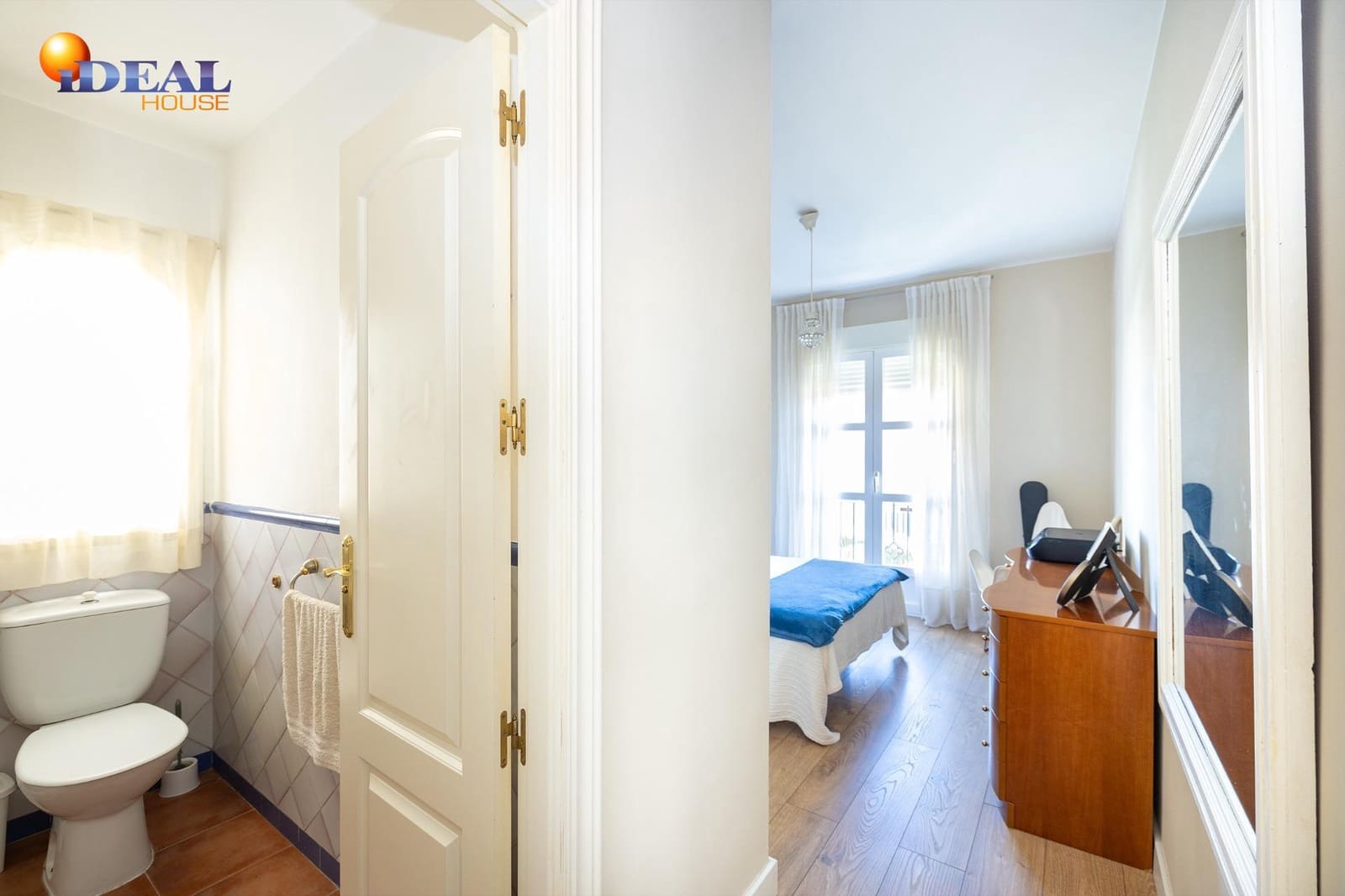 4 bedroom Villa for sale in Alhendin with pool garage - € 345,000 (Ref: 9433931)