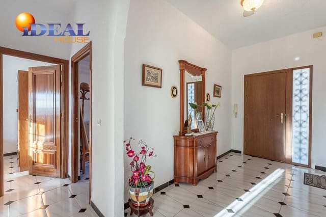 3 soveværelse Villa til salg i Monachil med garage - € 279.900 (Ref: 9433934)