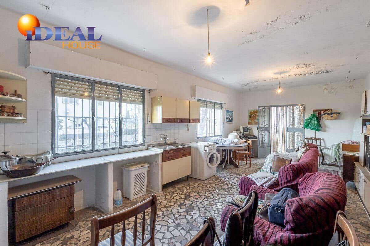 3 bedroom Villa for sale in Monachil with garage - € 289,900 (Ref: 9433934)