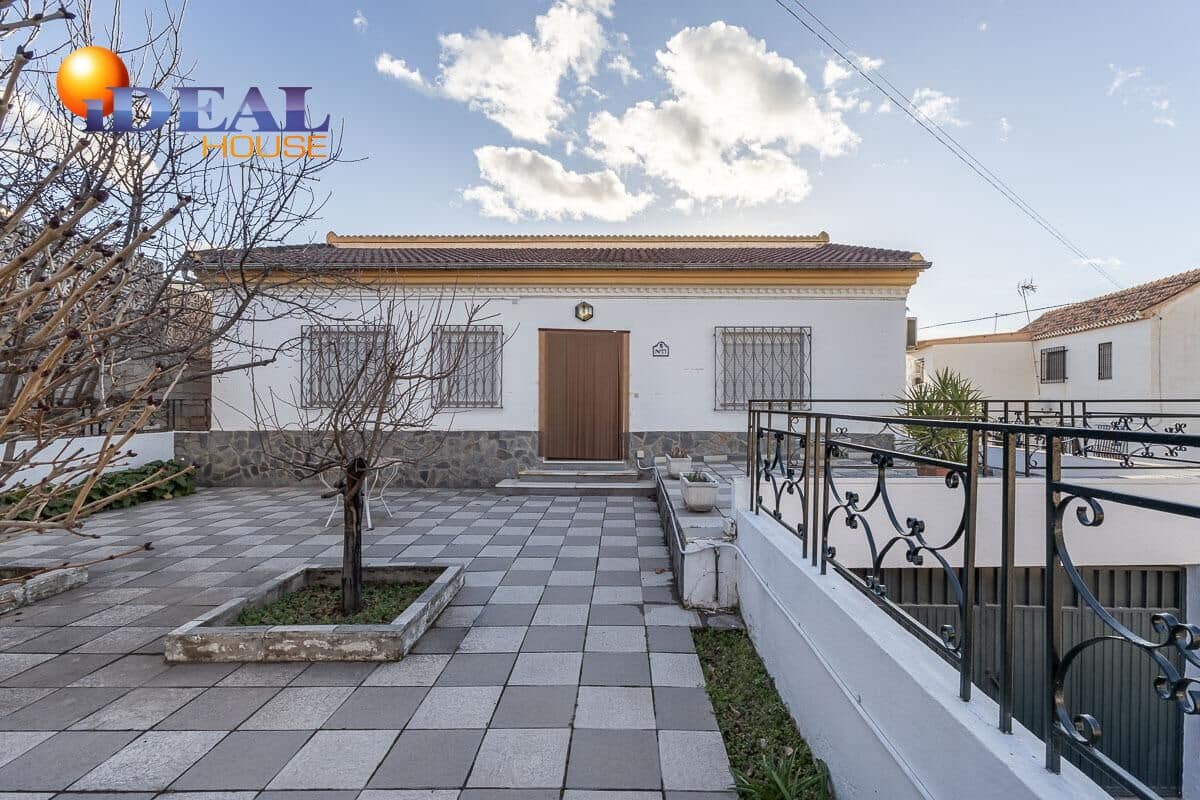 3 bedroom Villa for sale in Monachil with garage - € 289,900 (Ref: 9433934)