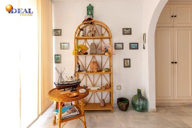 4 soverom Penthouse til salgs i Calahonda, Motril med svømmebasseng garasje - € 290 000 (Ref: 9433935)