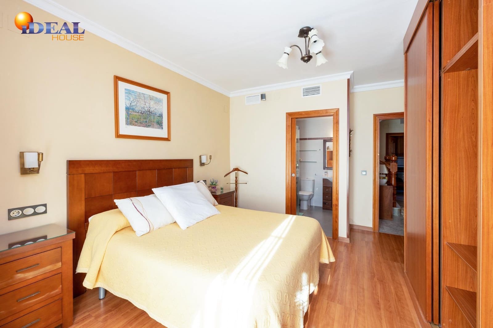 6 soverom Villa til salgs i Granada by med svømmebasseng - € 745 000 (Ref: 9433936)