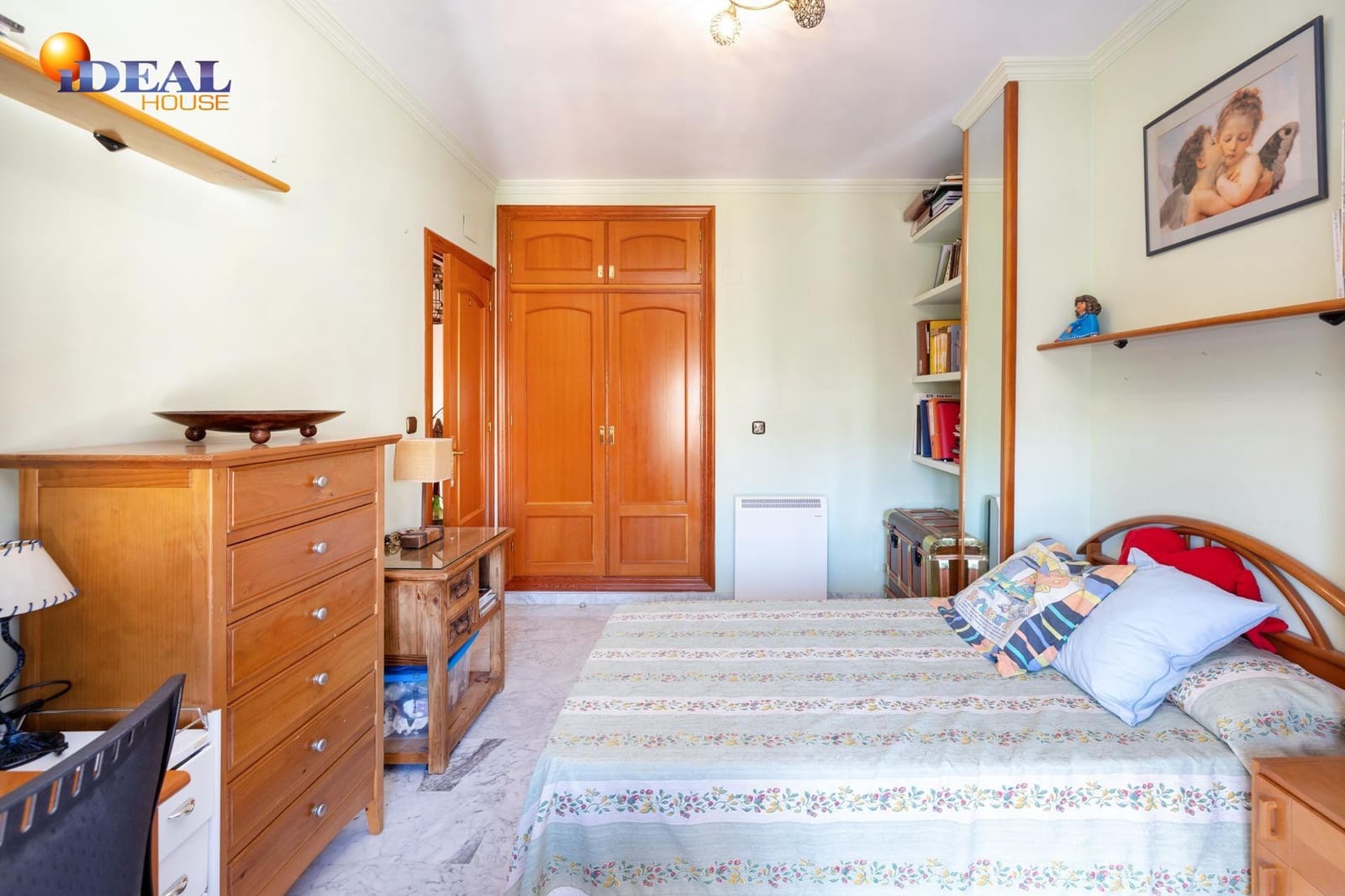 6 soverom Villa til salgs i Granada by med svømmebasseng - € 745 000 (Ref: 9433936)