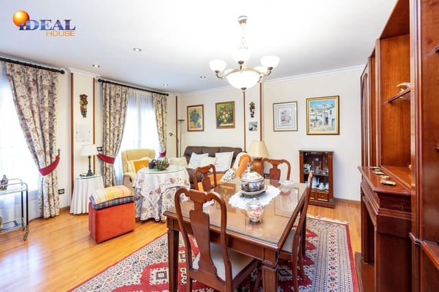 6 soverom Villa til salgs i Cervantes, Granada by med svømmebasseng - € 745 000 (Ref: 9433936)