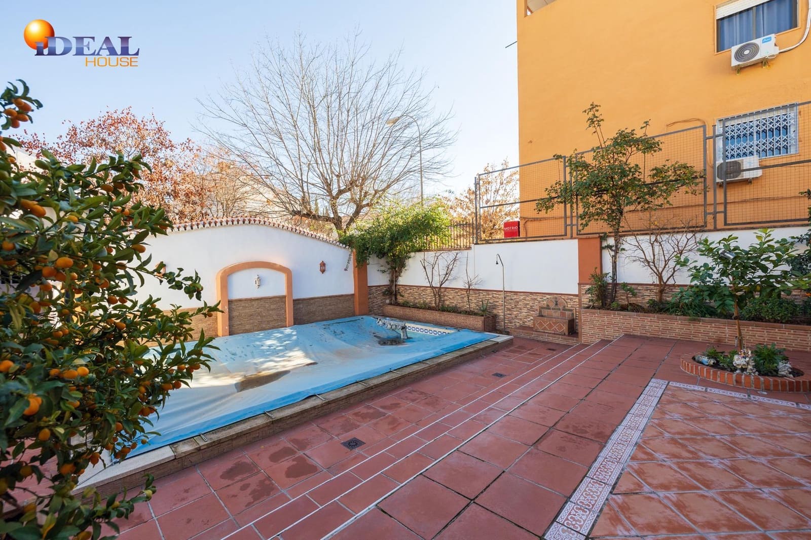 6 soverom Villa til salgs i Granada by med svømmebasseng - € 745 000 (Ref: 9433936)