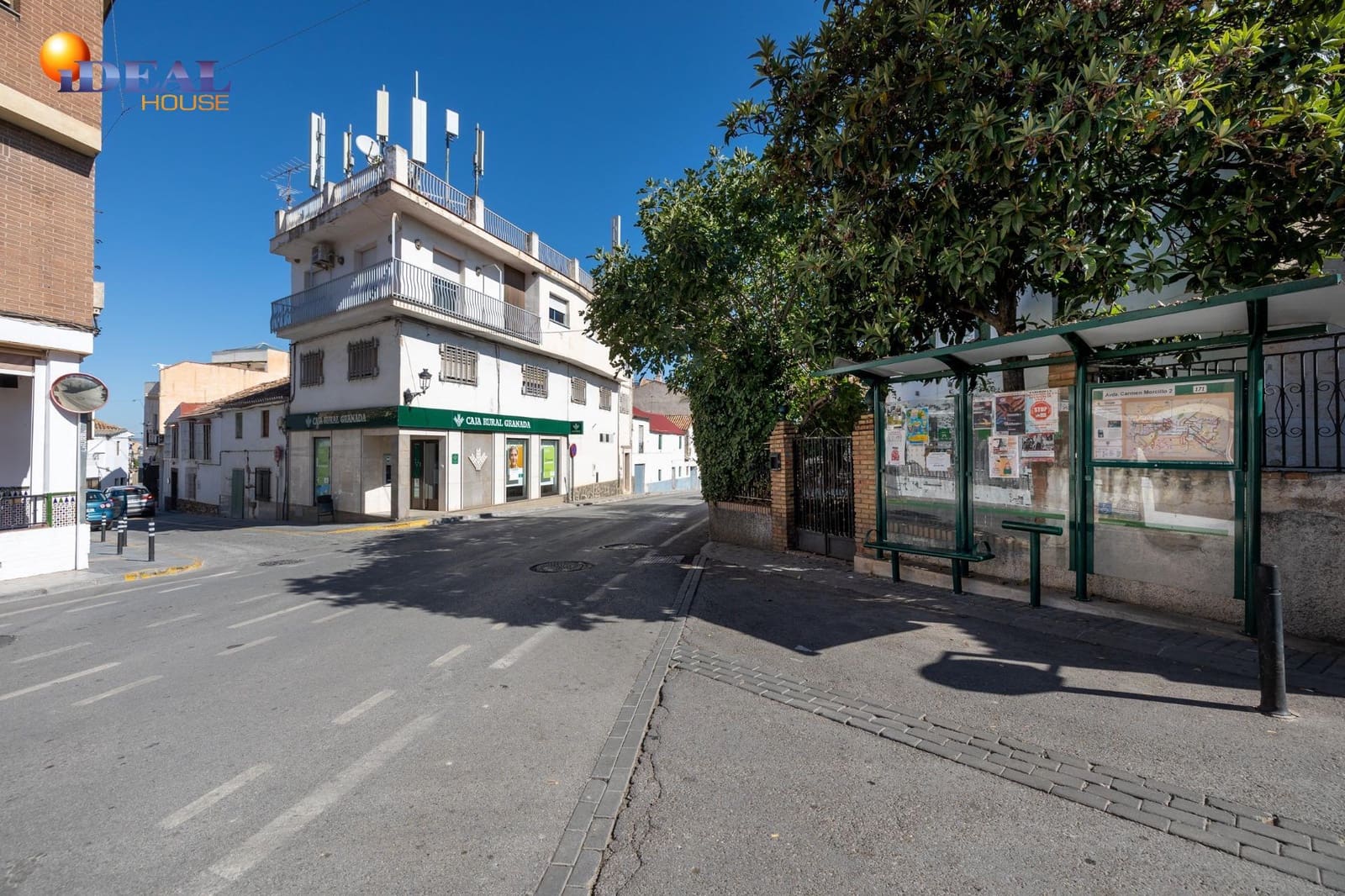 Kommersiell till salu i Gojar med garage - 259 000 € (Ref: 9433937)