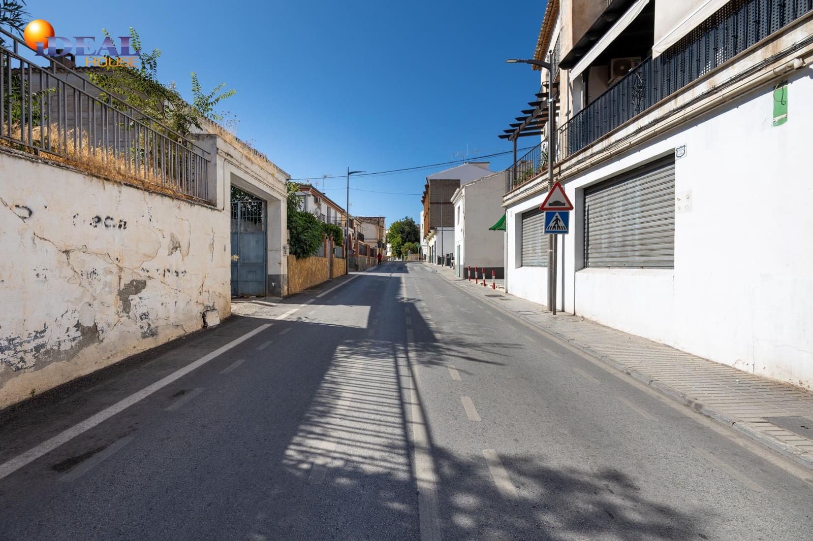 Kommersiell till salu i Gojar med garage - 259 000 € (Ref: 9433937)