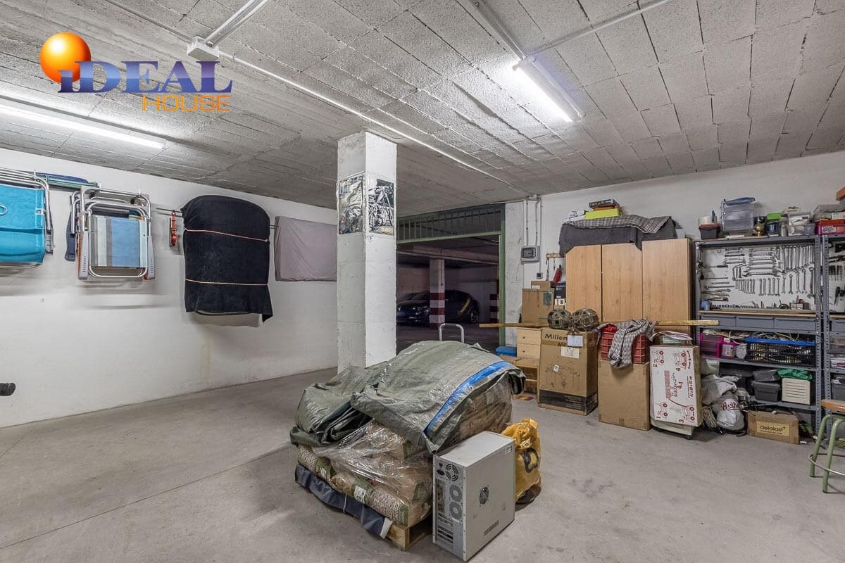 Garaje en Armilla en venta - 33.000 € (Ref: 9433940)