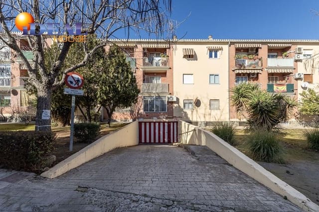 Garaje en Armilla en venta - 33.000 € (Ref: 9433940)