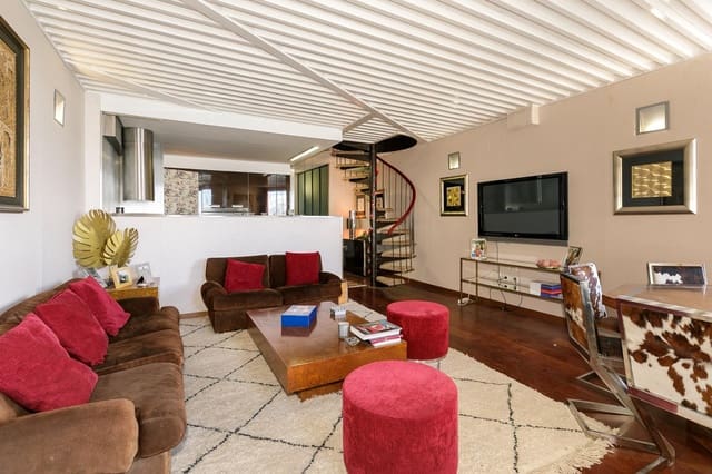 3 makuuhuone Huoneisto myytävänä paikassa Sierra Nevada, Monachil - 365 000 € (Ref: 9433941)