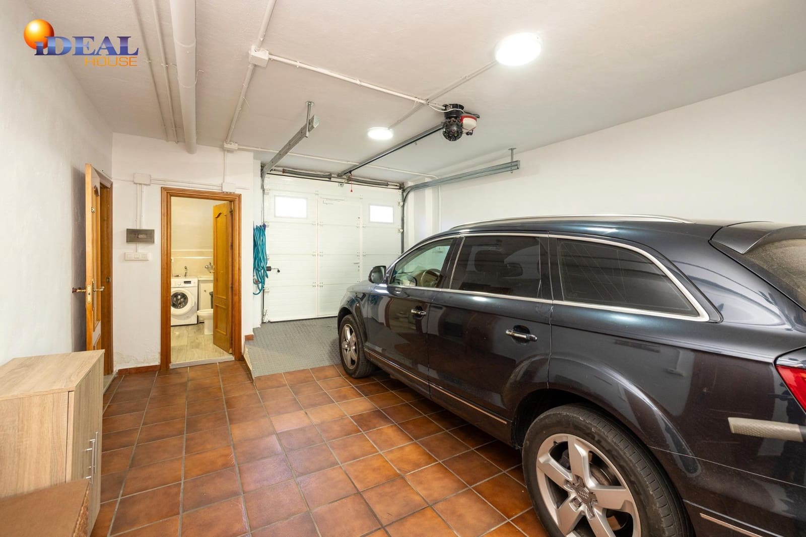 3 bedroom Terraced Villa for sale in Huetor Vega with garage - € 329,000 (Ref: 9433946)