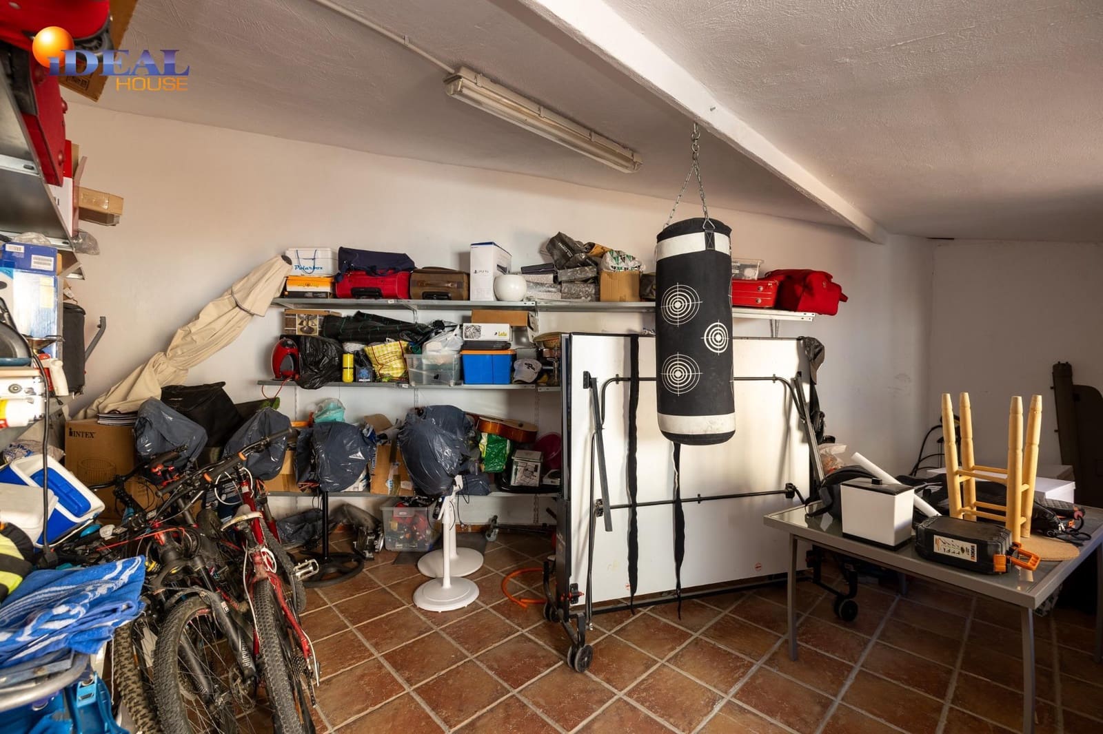 3 bedroom Terraced Villa for sale in Huetor Vega with garage - € 329,000 (Ref: 9433946)