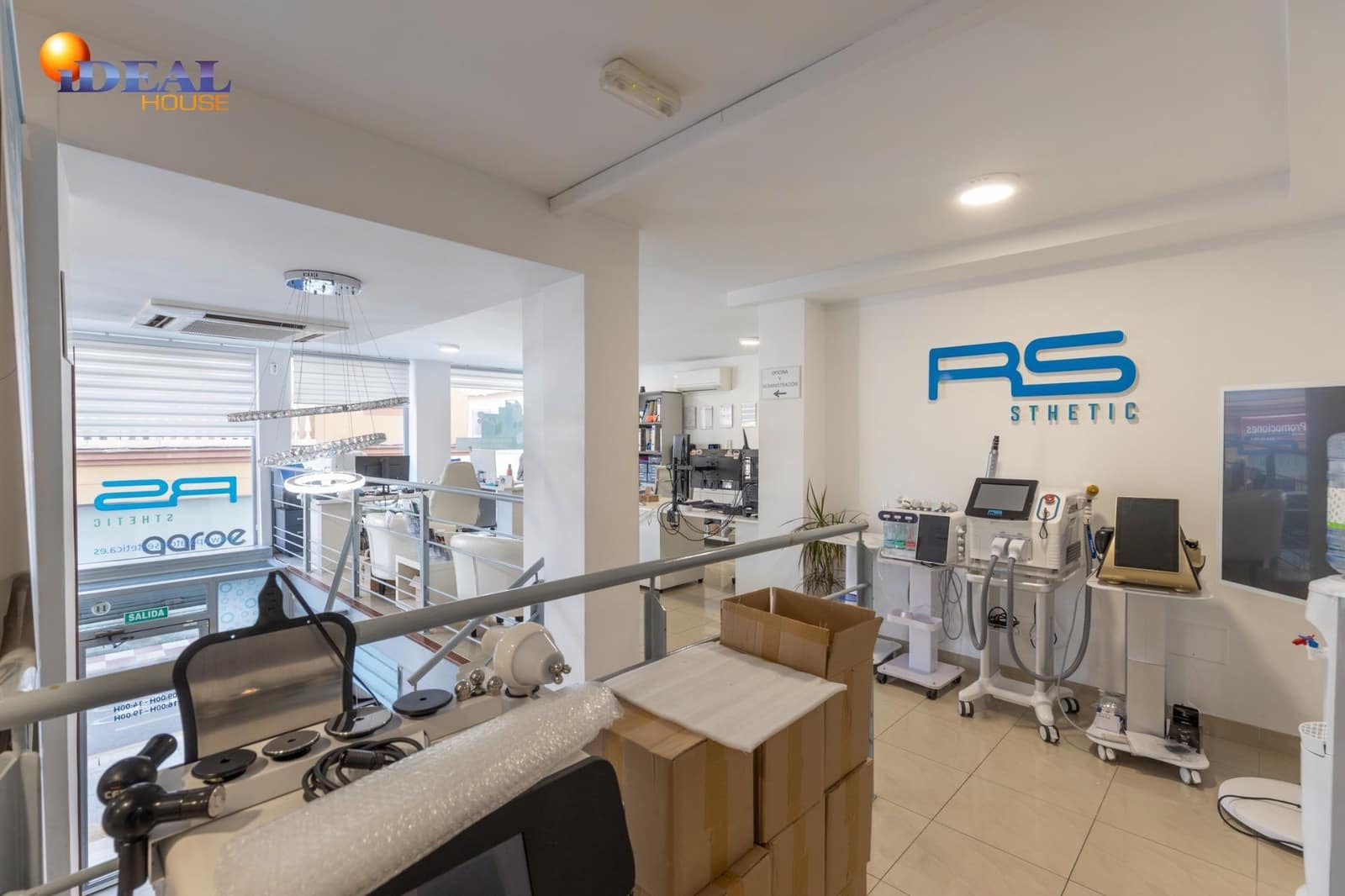 Kommersiell til salgs i Cullar Vega - € 115 000 (Ref: 9433947)