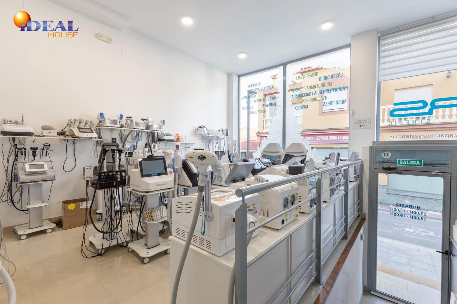 Kommersiell til salgs i Cullar Vega - € 115 000 (Ref: 9433947)