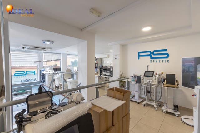 Kommersiell til salgs i Cúllar Vega - € 115 000 (Ref: 9433947)