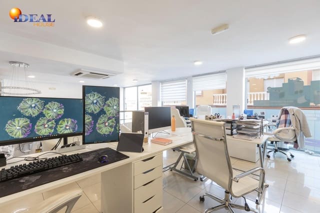 Kommersiell til salgs i Cúllar Vega - € 115 000 (Ref: 9433947)