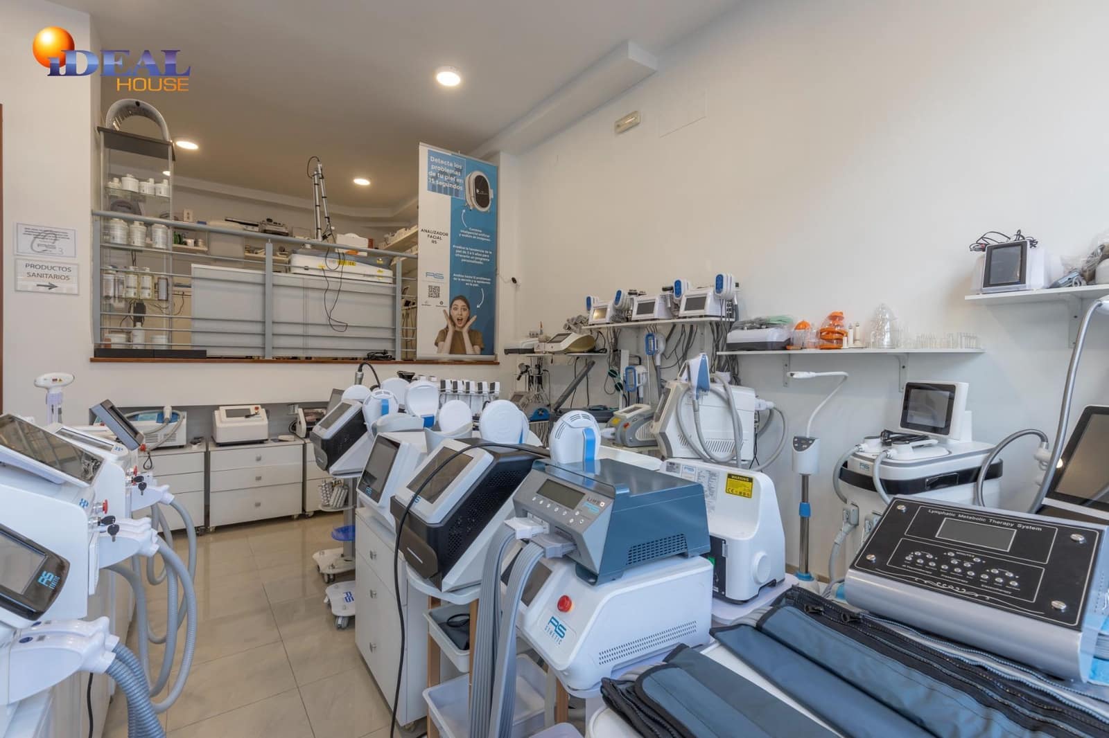 Kommersiell til salgs i Cullar Vega - € 115 000 (Ref: 9433947)