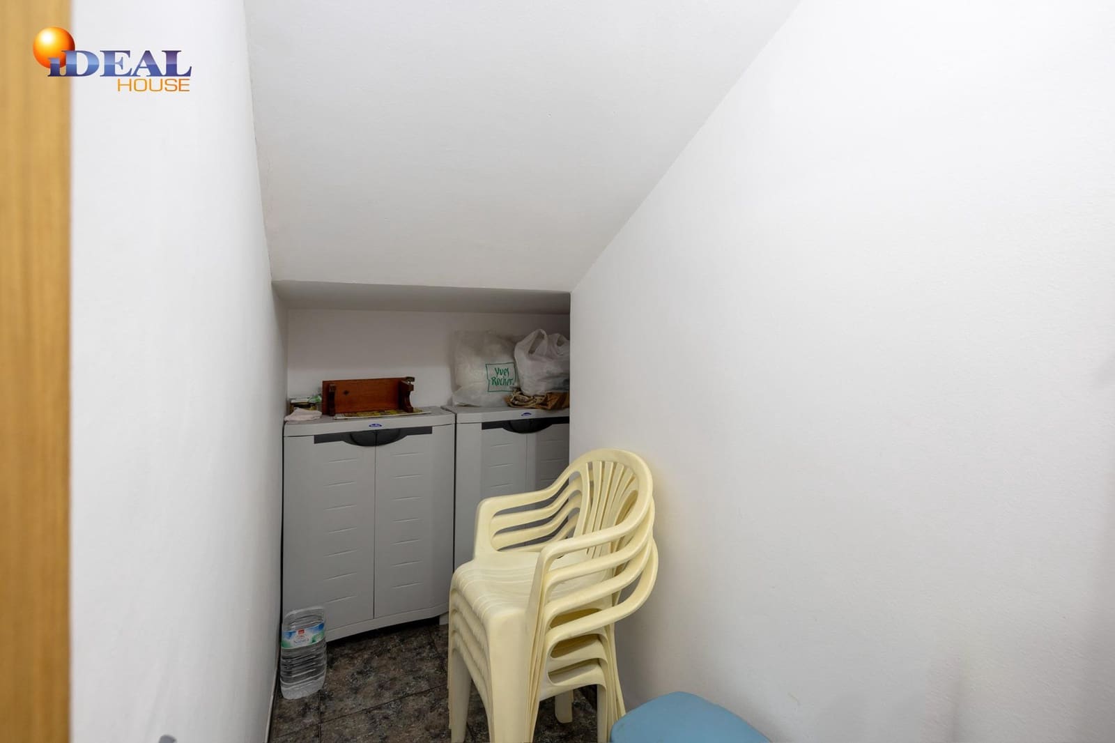 4 bedroom Terraced Villa for sale in Salar - € 148,500 (Ref: 9433949)