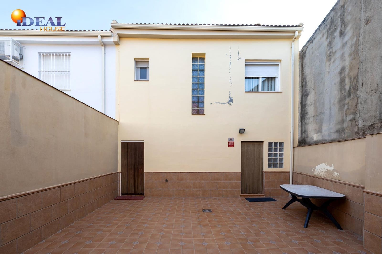 4 bedroom Terraced Villa for sale in Salar - € 148,500 (Ref: 9433949)